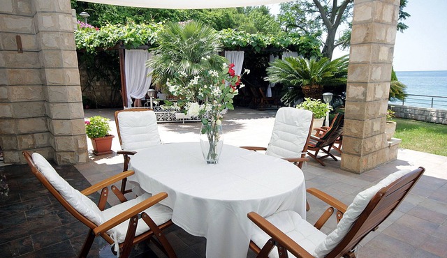 Royal Holiday 1bedroom apartment with sea view