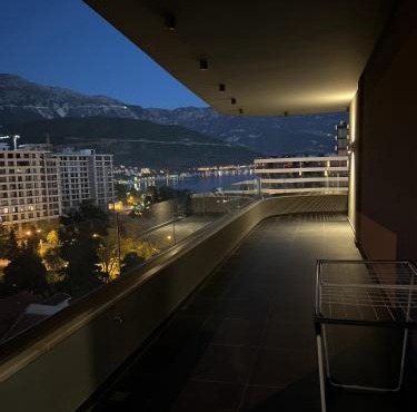 Royal Residence Apartment