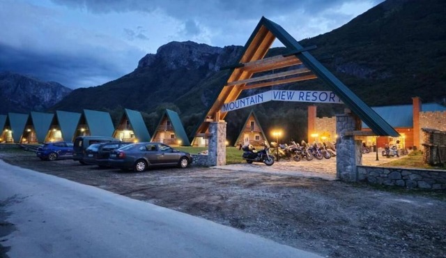 Royal View Lodge