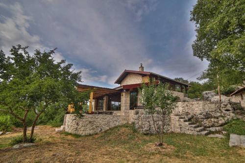Royal Villa Ana