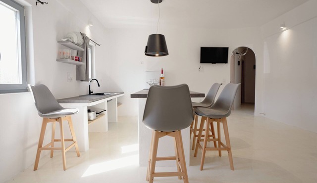 Saint Barbara Luxury Home in Paros