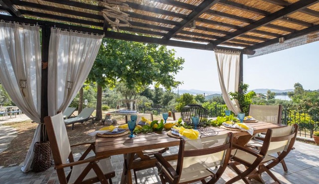 Saint Minas Suite Home in Chalcis