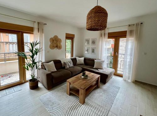 Salt & Stone Apartment in Sveti Stefan