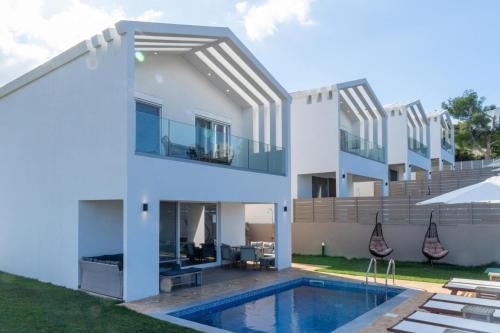Sapphire Nevelo Quality Villas in Gerani