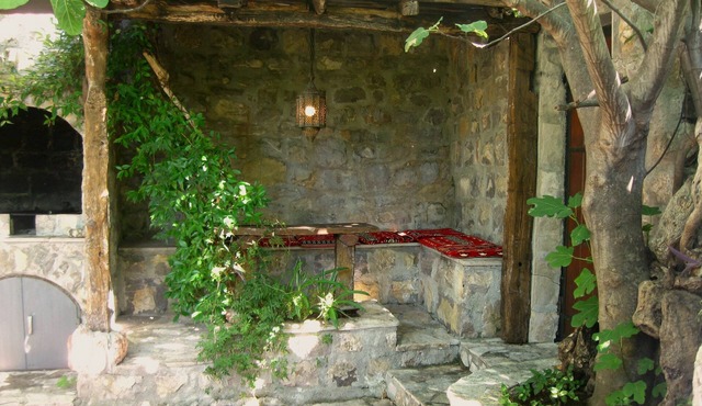 Sea-side Old Stone Villa In Private Mediterranian Garden