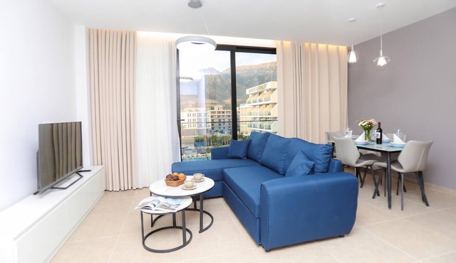Sea Side Palm Modern Suites, Vlore, Albania