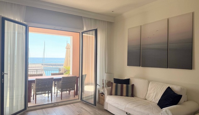 Sea view one bedroom apartment in Lustica Marina