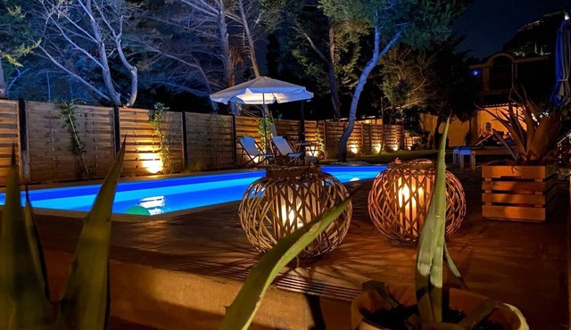Seascape luxury villas in Agia Marina