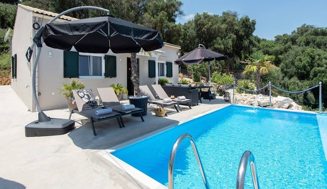 SeaView Corfu Villa | 2 Bedroom | Villa Perama | Private Pool & AC in Corfu