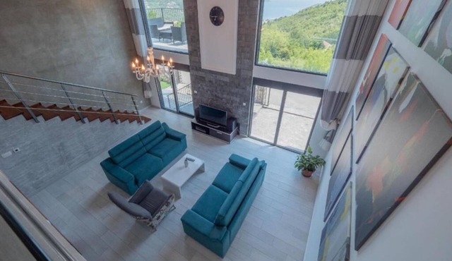 Seaview Villa with pool Hanja