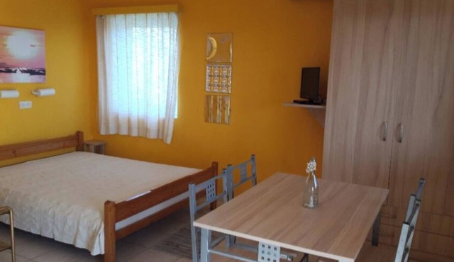 Self-catering - in the south of the Peloponnese