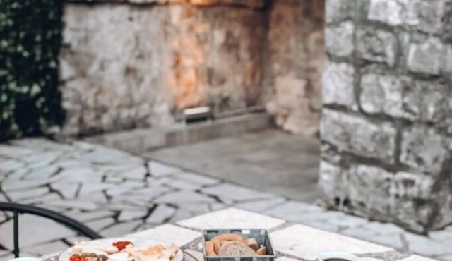 SERENİTA STONE HOUSE