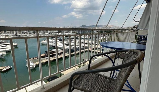 Serenity View Apartment - Marina Zeas
