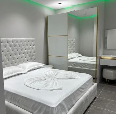 Shengjin Luxury apartment
