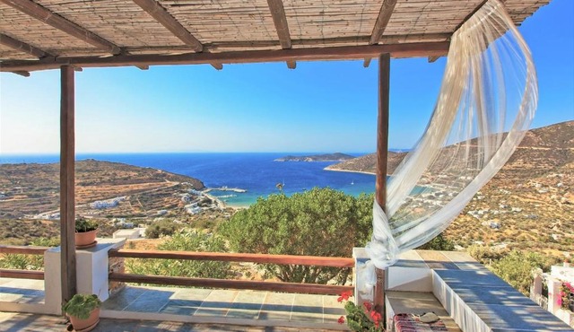 Sifnos Residence