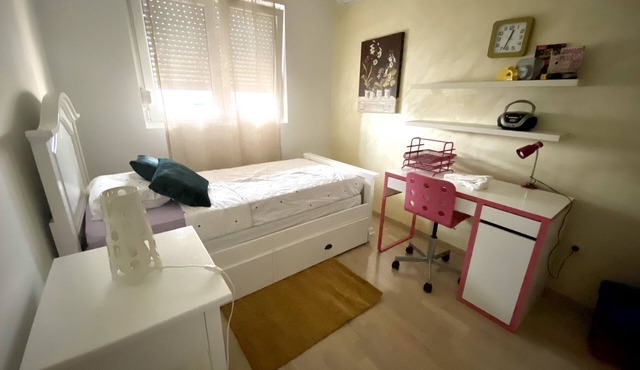 Single city room/very central/cozy