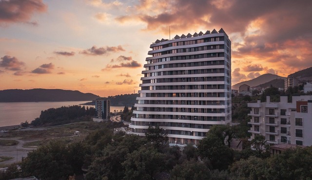 Skyline Resort