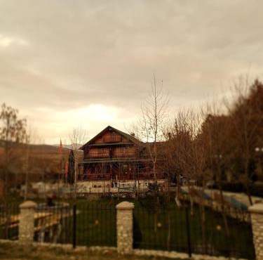 Sofra Kolonjare Agroturizem in Ersekë