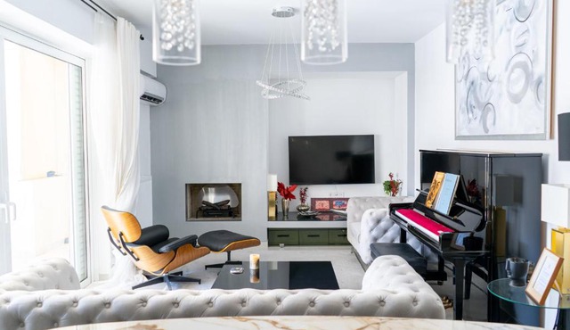 Sonata Deluxe Apt with 3 Bedrooms