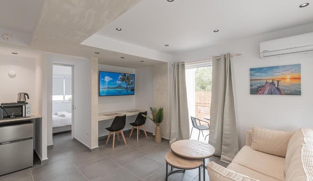 South Metro Suite