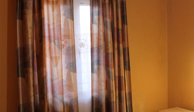 Spacious 2-bedroom apartment with AC, WiFi in peaceful Bar