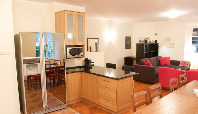 Spacious apartment in the heart of the Old Town