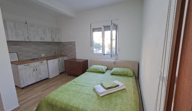 Spasic Apartments Sutomore