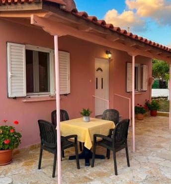 ST-Home in Loutsa