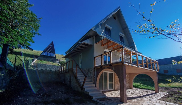 Stairway - a retreat in the heart of Montenegro