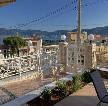 stavros house byzarkco