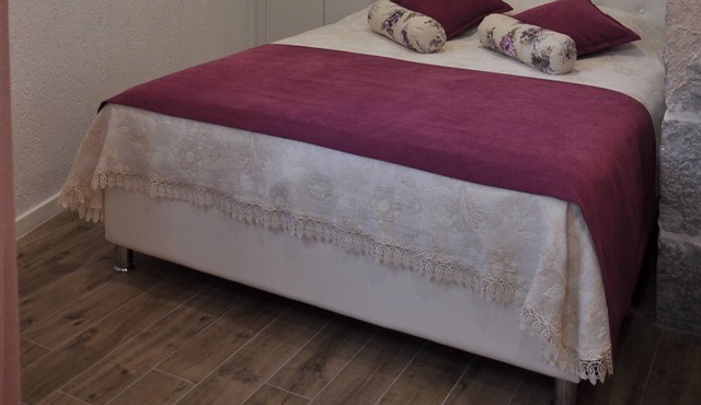 Stone house apartment in the heart of Kotor