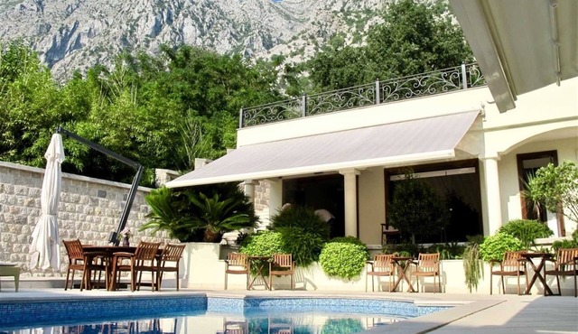 Stone House Seafront Villa