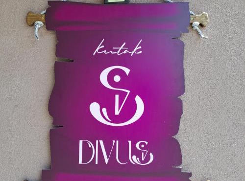 Studio apartman "Kutak DIVUS"