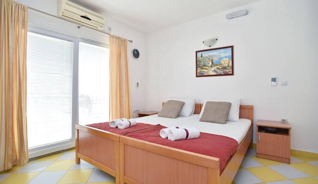 Studio apartment with balcony