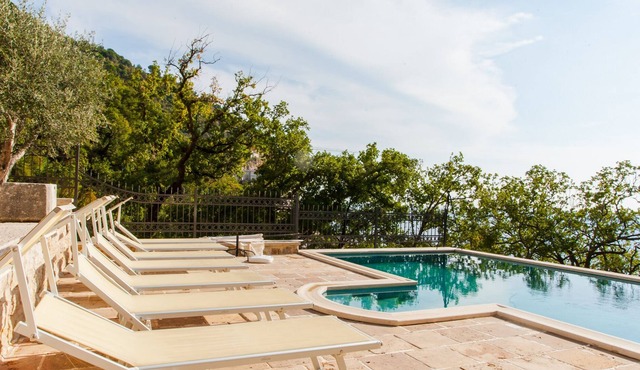 Studio Apt #9 @Pietra Mare Apts