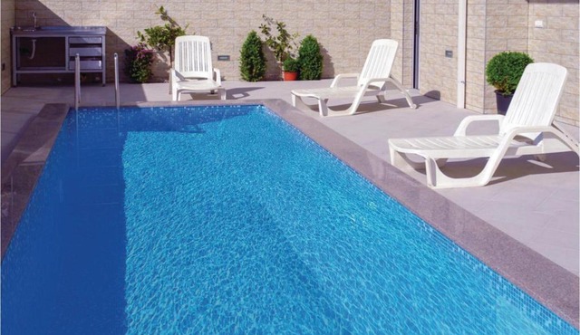 Stunning apartment in Budva with 2 Bedrooms, WiFi and Outdoor swimming pool