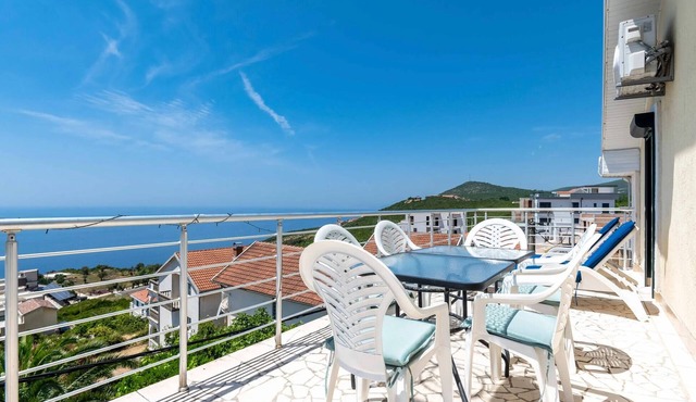 Stunning apartment in Kotor with WiFi