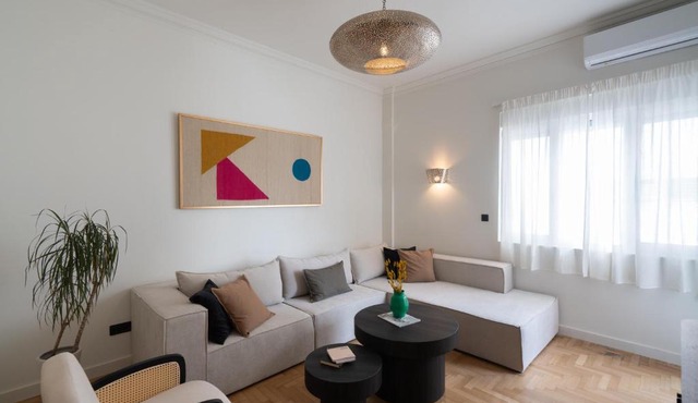 Stylish 4BR Penthouse with Private Rooftop Near Lycabettus in Athens