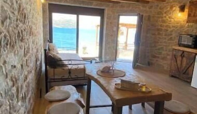 Suite of Villa Lagkadaki