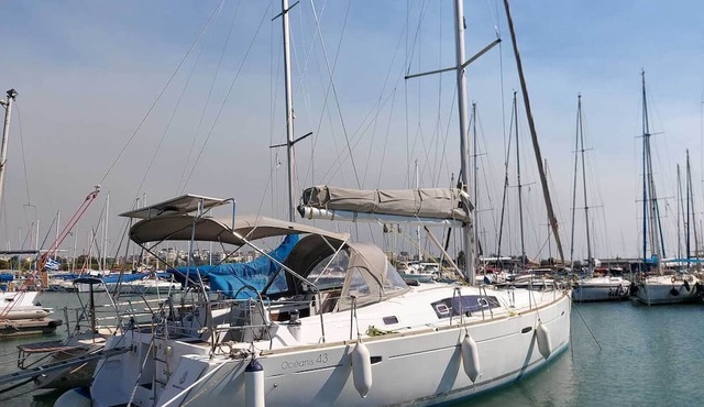Sun-Kissed Sailing Adventure in the Saronic Islands
