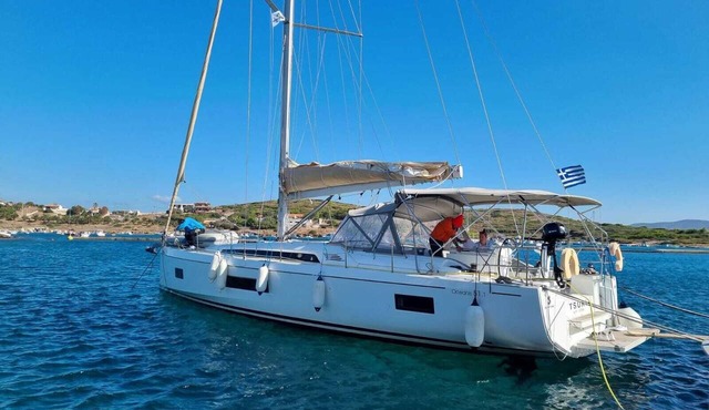 Sun-Kissed Sailing Adventure in the Saronic Islands