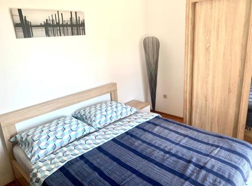 Sunday Apartment Petrovac