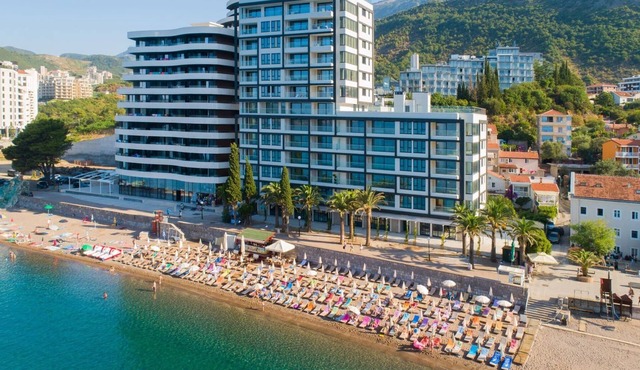 Sunraf Luxe Apartments