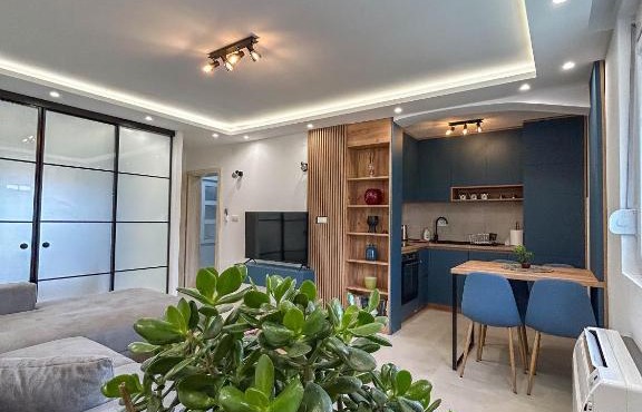 Sunrise Apartment
