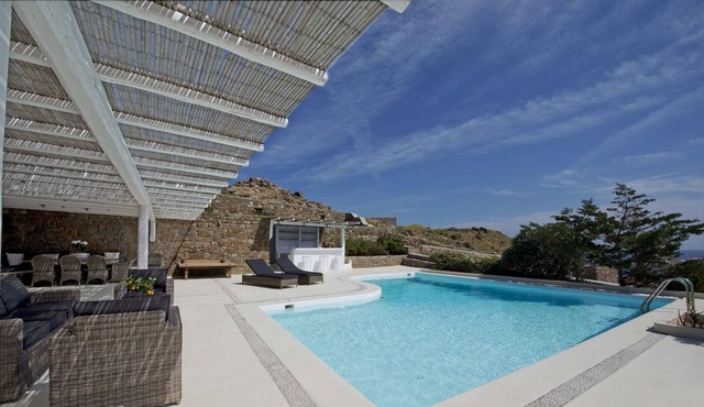 Superior villa Divine/private pool, sea view