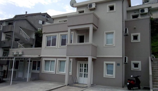 Tara Deluxe Apartment