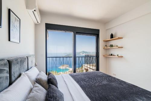 The View - Apartment with Pool
