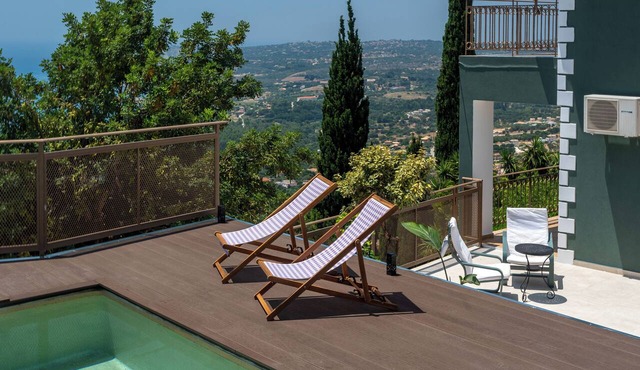 Trithea Villa - Kefalonia Escape with Its Own Private Pool & Sunset Views in Vlachata