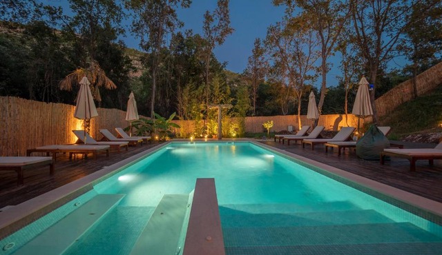 Trsteno Beach Apartments