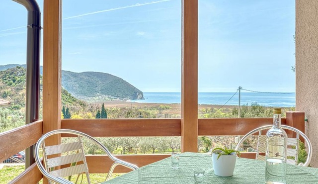 Two Bedroom House with Sea View MAJ